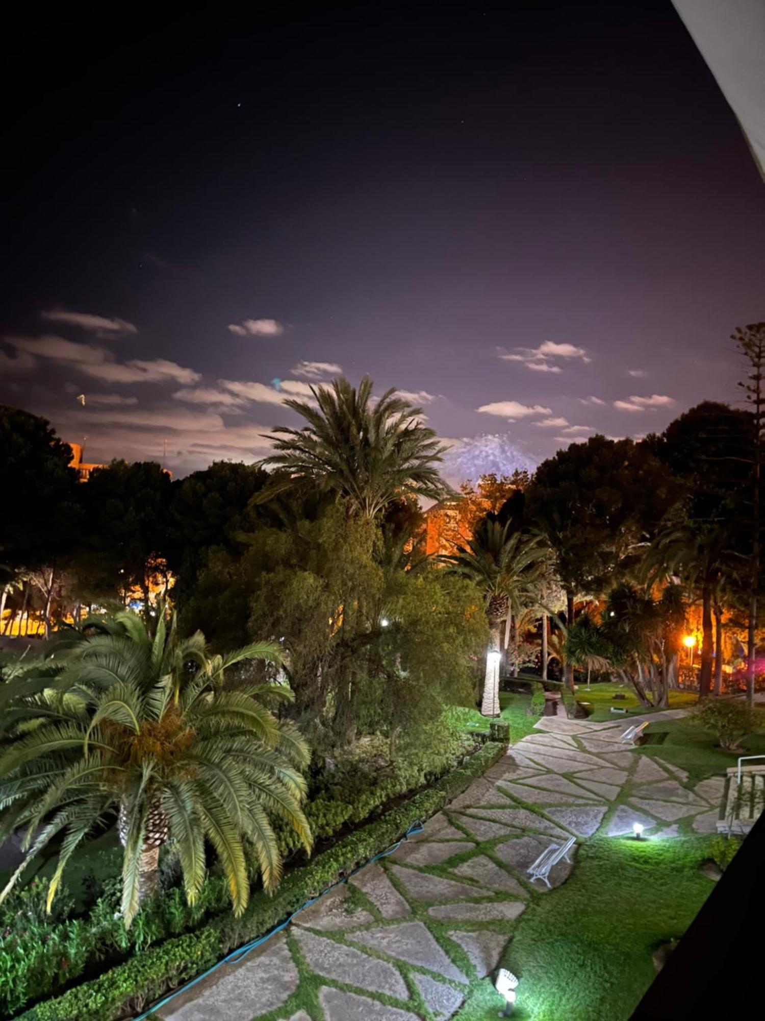Parque La Chicharra Near Alicante And Beach Екстериор снимка